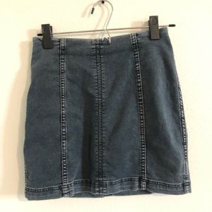 Gray/Blue tight skirt